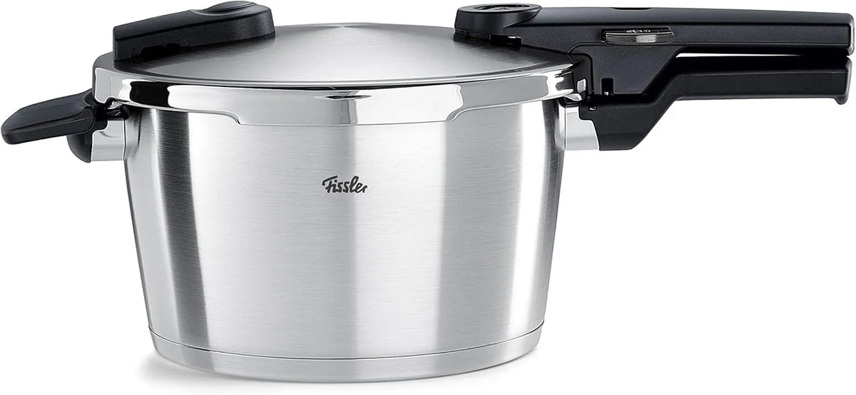 Autocuiseur Fissler Vitaquick, largeur 22 cm, Fabrication En Allemagne, finition argentéeé., capacité 4,5 l, 2 Niveaux De Cuisson